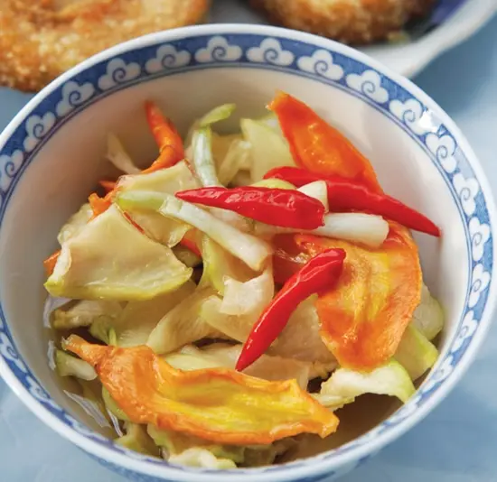 10-mon-ngon-ngay-tet-du-khach-khong-the-bo-qua-10