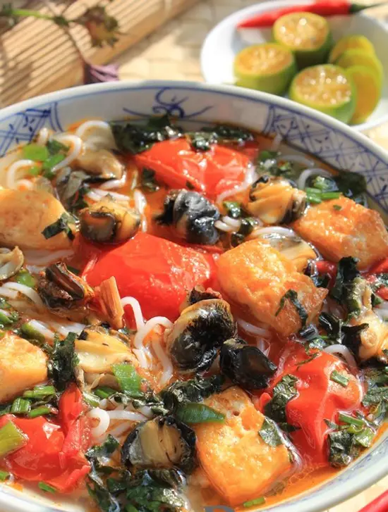 BÚN ỐC MÓN NGON NGÀY NẮNG NÓNG