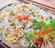 Nộm sứa tai heo