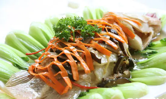 CÁ DIÊU HỒNG HẤP CẢI BIẾN TẤU CHO MÓN ĂN THÊM HẤP DẪN
