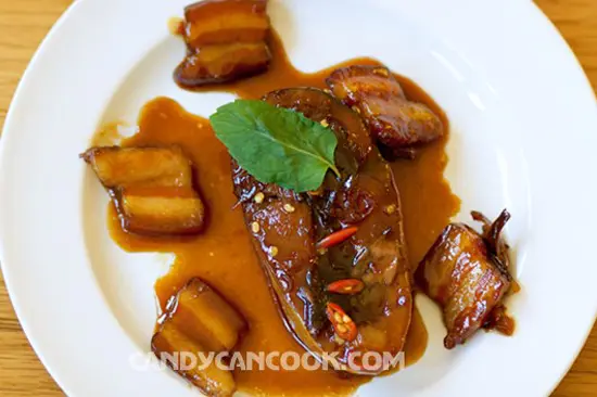 CÁ KHO RIỀNG ĐƯA CƠM NGÀY MƯA