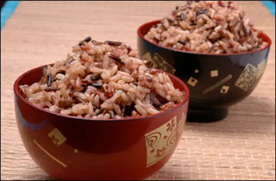 cach-an-kieng-khi-du-tiec-1