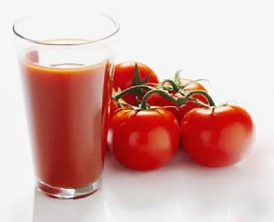 Giải rượu với nước ép cà chua