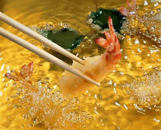 cach-han-che-dau-an-ban-ra-ngoai-khi-nau-nuong-3