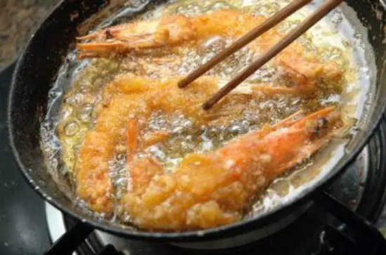 cach-han-che-dau-an-ban-ra-ngoai-khi-nau-nuong-5