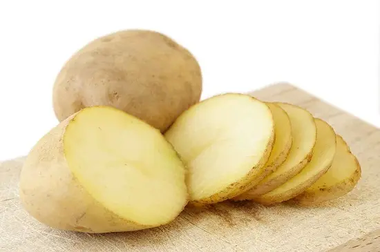 Cách làm 2 món ăn dặm đơn giản từ khoai tây cho bé yêu