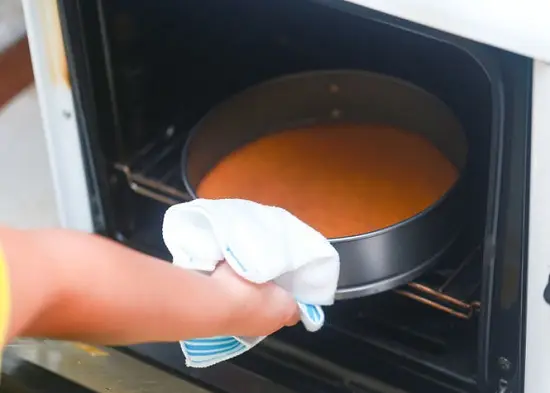 nướng bánh lần thứ nhất