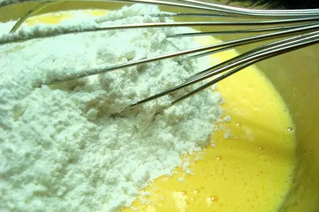 cách làm bánh bông lan 2