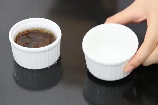 cho nho khô vào rượu rum
