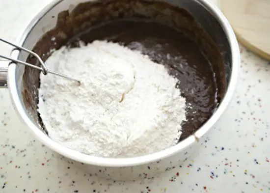 Cách làm bánh Brownie chocolate 4
