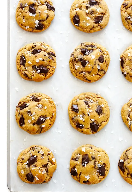 Cách làm bánh chocolate chip vị mặn mới lạ 3