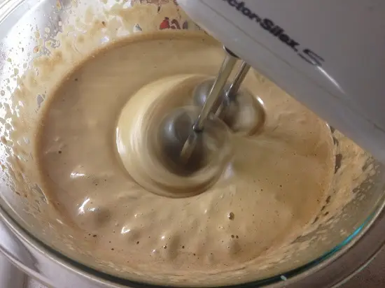 bánh cuộn kem mocha an toàn