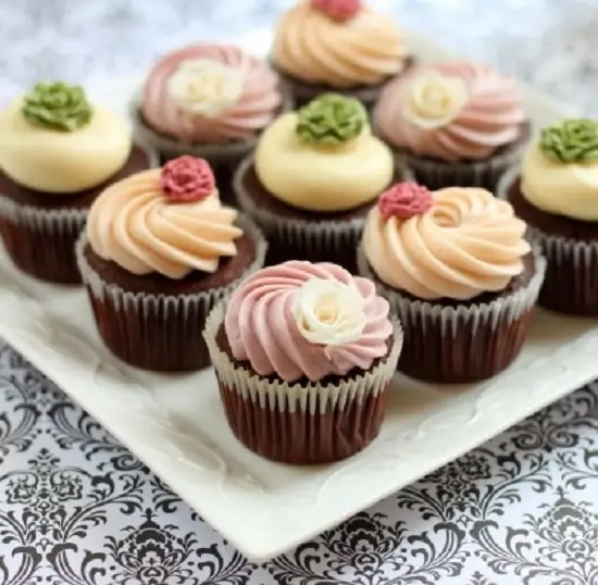 cách làm cupcake đơn giản tại nhà