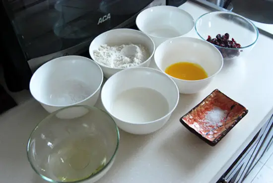 cach-lam-banh-cupcake-nho-kho-3