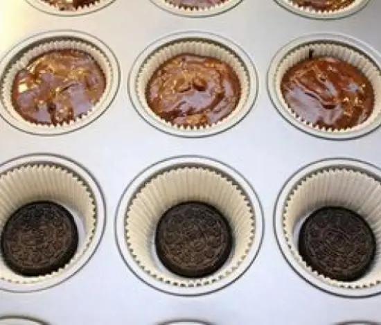 cach-lam-banh-cupcake-oreo-2