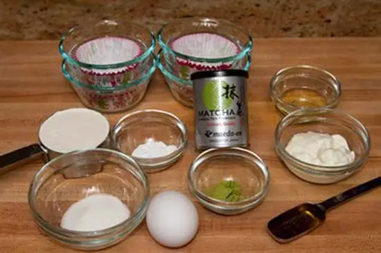 banh-cupcke-tra-xanh-4