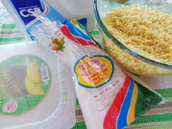 cach-lam-banh-deo-la-dưa-nhan-dau-xanh-2