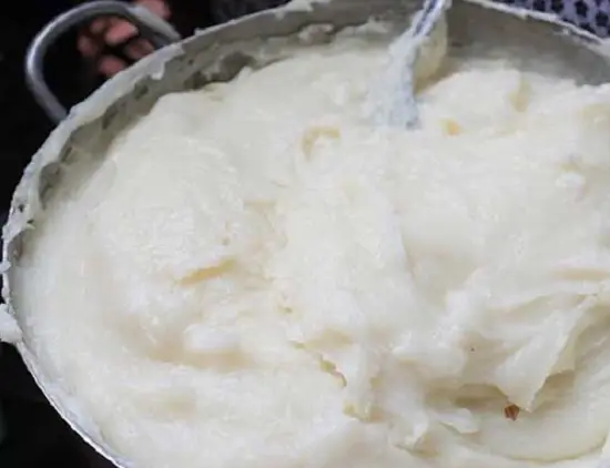 bánh đúc lá dứa cách làm 2