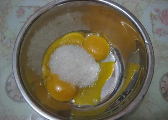 banh-flan-la-nep-3