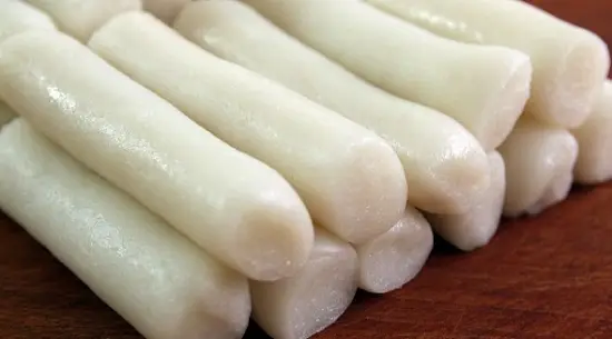 cách làm bánh gạo hàn quốc