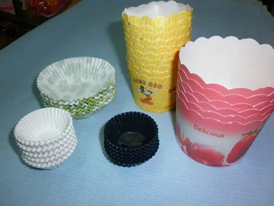 làm bánh kem sữa tươi khuôn cupcake