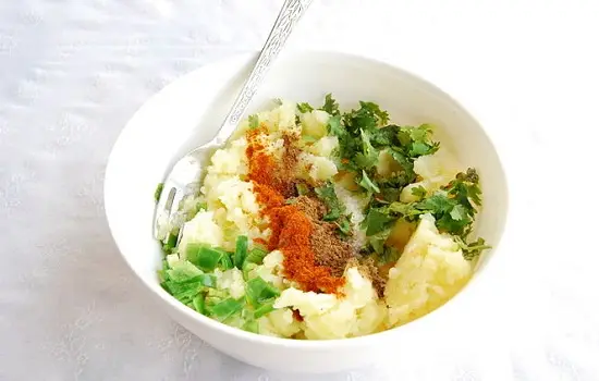 trộn khoai tây