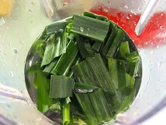 xay nhuyễn lá dứa