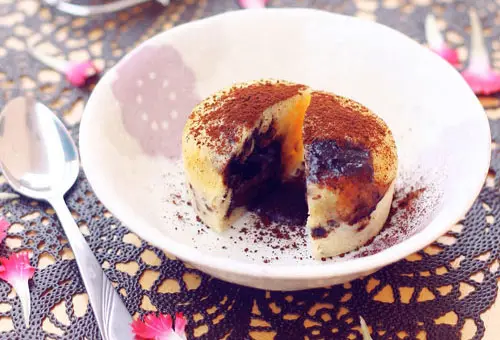 Cách làm bánh Lava Cupcake không cần lò nướng