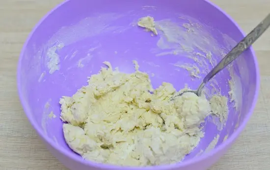 trộn bột mì
