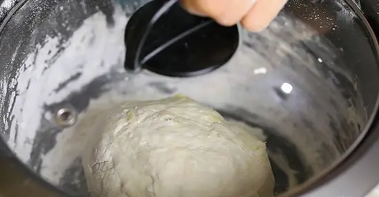 ủ bột bánh
