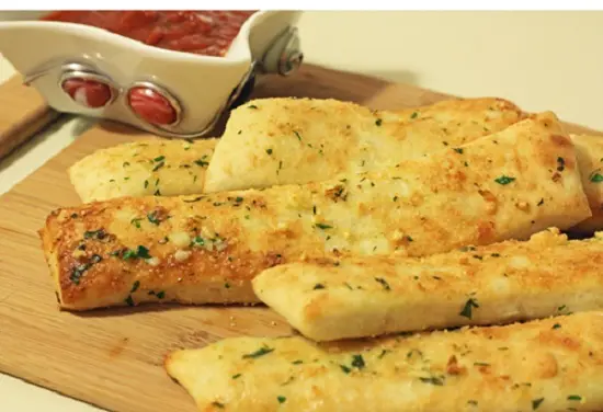 Cách làm bánh mì nướng bơ tỏi ngon