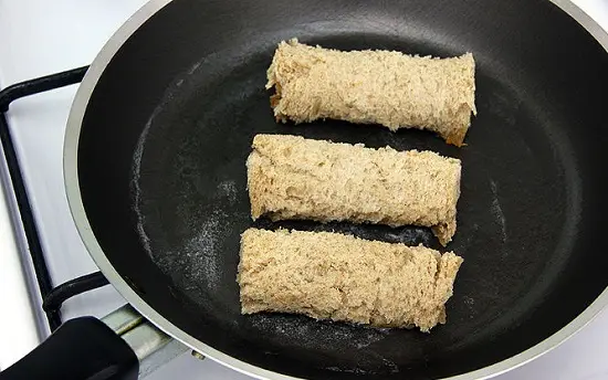 chiên bánh mì