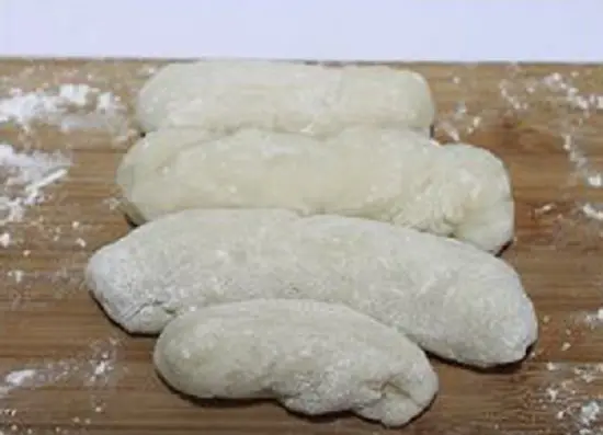 chia bột thành từng phần nhỏ