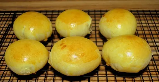 bánh ngọt nhân dừa tại nhà