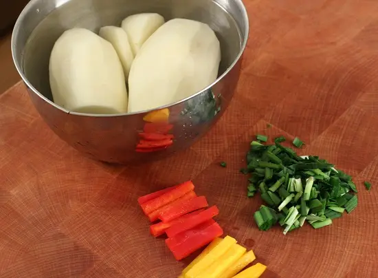 Cách làm bánh pancake khoai tây đẹp mắt 2