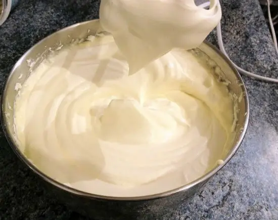 cach-lam-banh-pavlova-dau-tay-sieu-de-2