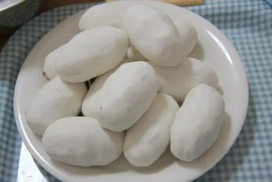 cách làm bánh rán nhân su kem chia đều bột
