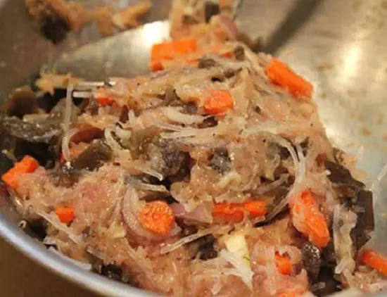 cách làm bánh rán nhân thịt sơ chế