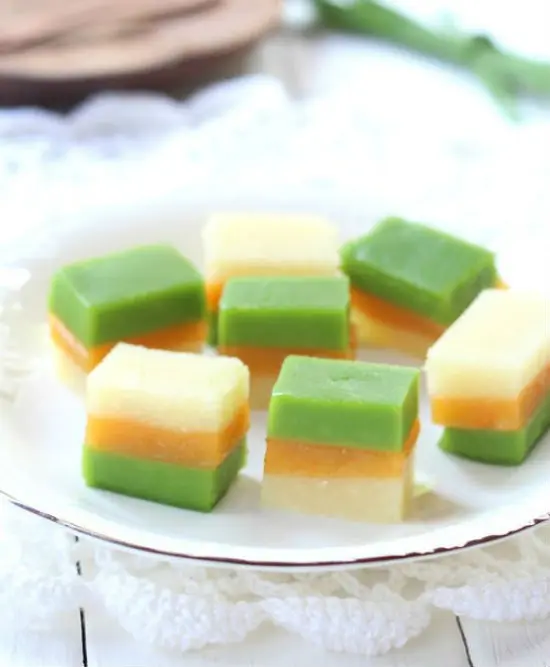 Lưu ý khi làm món bánh sắn 3 màu