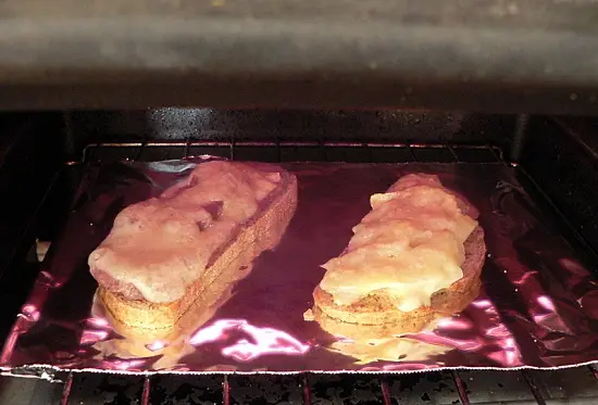 Cách làm bánh sandwich kẹp thịt bò bắp cải 8
