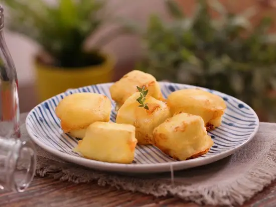 Cách làm bánh sữa chiên béo ngậy