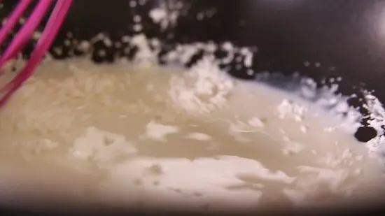 Cách làm bánh sữa chiên béo ngậy