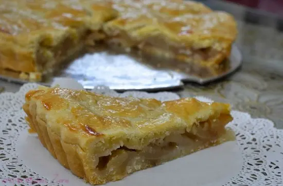 cắt bánh hình tam giác