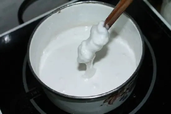 khuấy thật đều tay