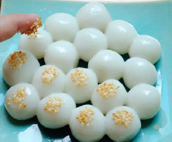 Cách làm bánh trôi bánh chay đón Tết Hàn Thực 12