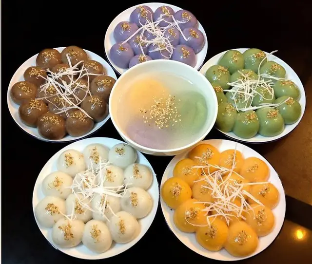 Cách làm bánh trôi đa sắc màu cho ngày Tết Hàn Thực 7