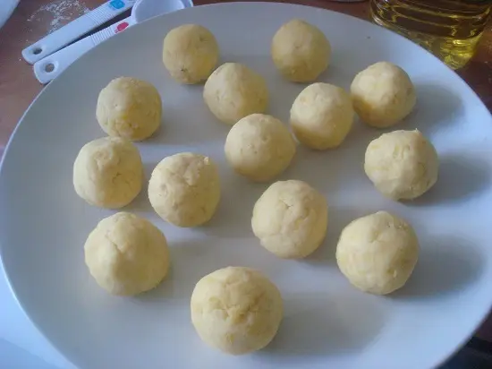 vo viên hạt sen