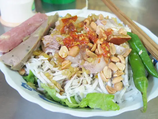 Cách làm bún mắm nêm thịt luộc ngon nhất