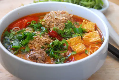 cach-lam-bun-rieu-cua-ngon