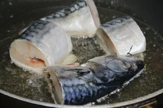 chiên qua cá